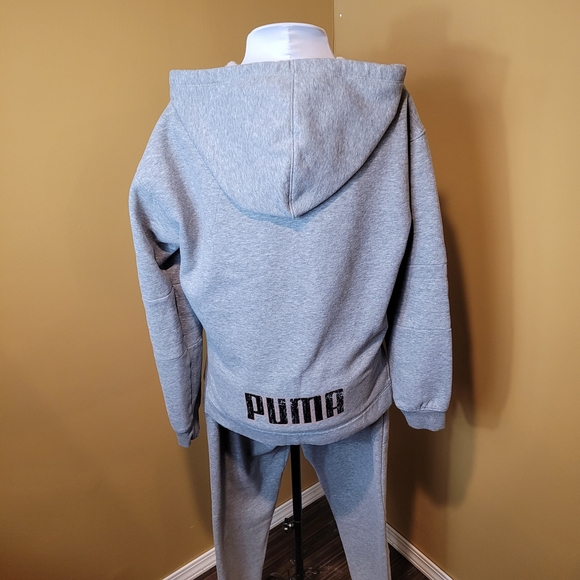 Puma Light Gray Zip-up Hoodie & Joggers Set - Picture 4 of 12